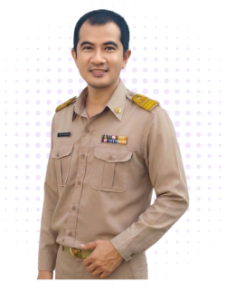 นายวัชระ