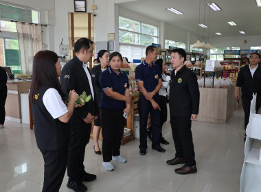 อธิบดีกรมส่งเสริมสหกรณ์ ตรวจเยี่ยมสหกรณ์โคนมนครปฐม จำกัด ... พารามิเตอร์รูปภาพ 19