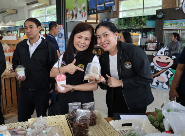 อธิบดีกรมส่งเสริมสหกรณ์ ตรวจเยี่ยมสหกรณ์โคนมนครปฐม จำกัด ... พารามิเตอร์รูปภาพ 25