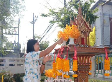 สำนักงานสหกรณ์จังหวัดนครปฐม ร่วมสืบสานประเพณีอันดีงามของไทย ... พารามิเตอร์รูปภาพ 11