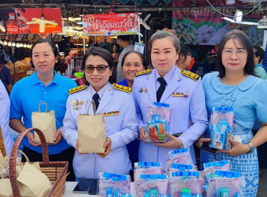 พิธีเจริญพระพุทธมนต์และทำบุญตักบาตรพระสงฆ์ 99 รูป ... พารามิเตอร์รูปภาพ 4