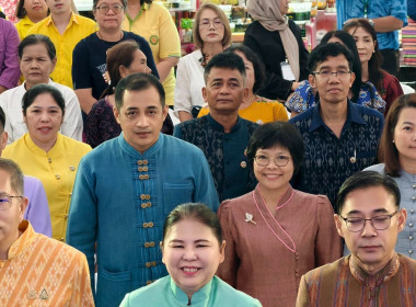 ร่วมพิธีเปิดงานโครงการ OTOP สร้างสุขสู่ชุมชนภายใต้แนวคิด ... พารามิเตอร์รูปภาพ 10