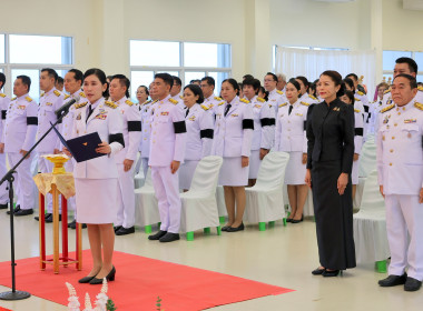 จังหวัดนครปฐม จัดพิธีมอบแบบลายผ้าพระราชทาน “ลายขอสมเด็จฯ – ... พารามิเตอร์รูปภาพ 8